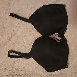 Victoria's secret lace accent t-shirt bra